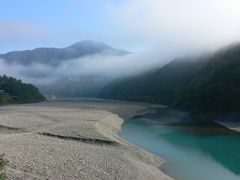 大斎原前の川原