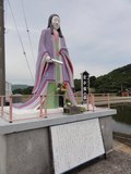 宮子姫の像
