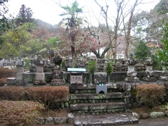 野長瀬一族の墓