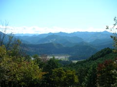 伏拝王子から大斎原を望む