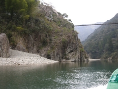 瀞峡にかかる吊り橋