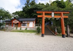 三輪崎八幡神社鳥居
