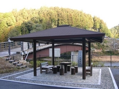 小和瀬の渡し跡休憩所