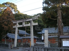 日神社