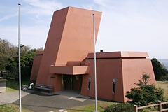 日米修交記念館