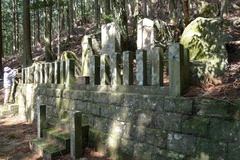 狩場刑部左衛門記念碑