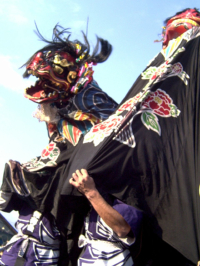 万呂の獅子舞写真６